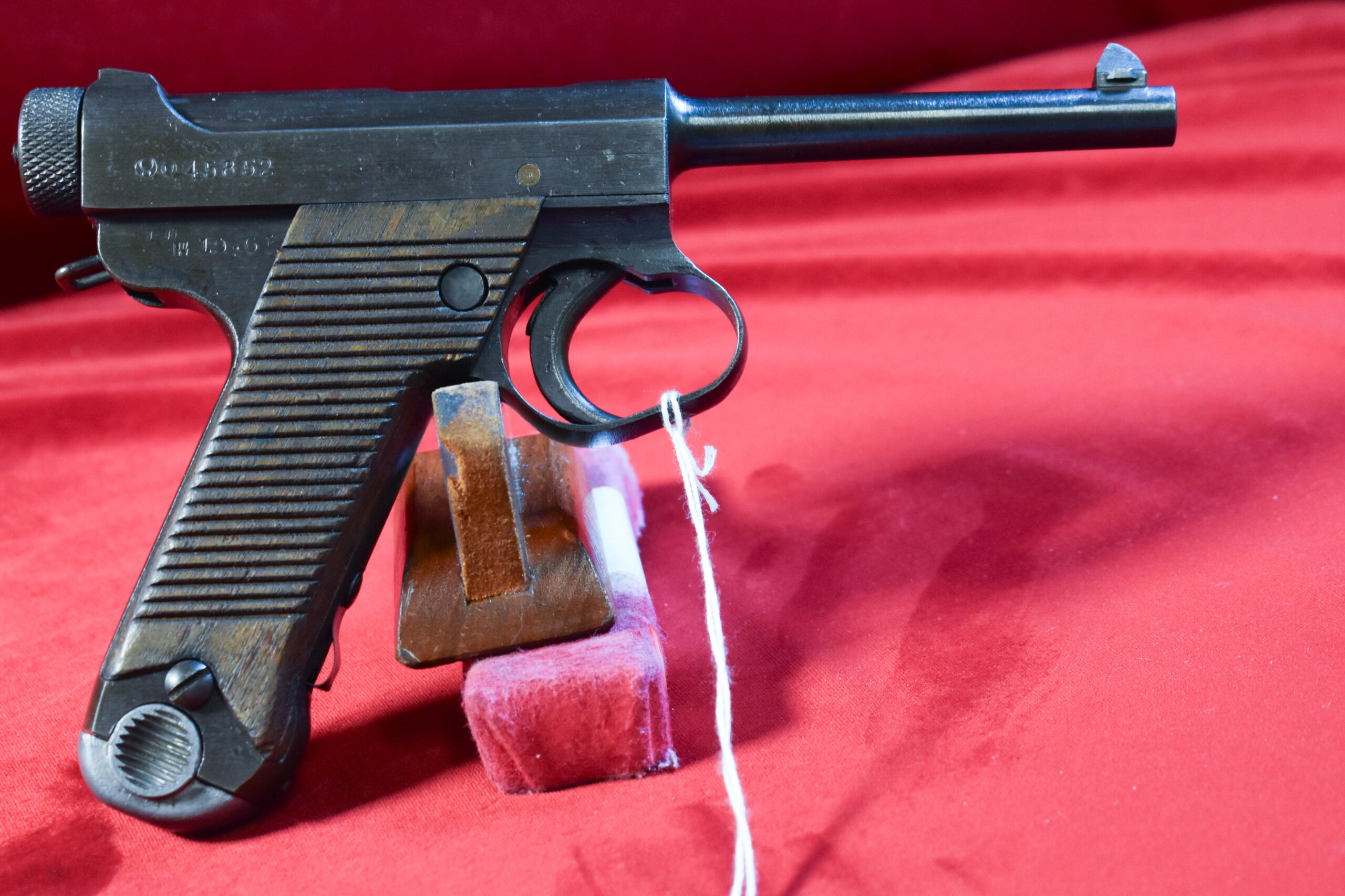 ARLTYPE-1 MON AUG 31, JAPANESE WWII TYPE 14 NAMBU PISTOL, 19.6 DATE (JUNE, 1944) MATCHING MAG, VERY NICE! - Image 1