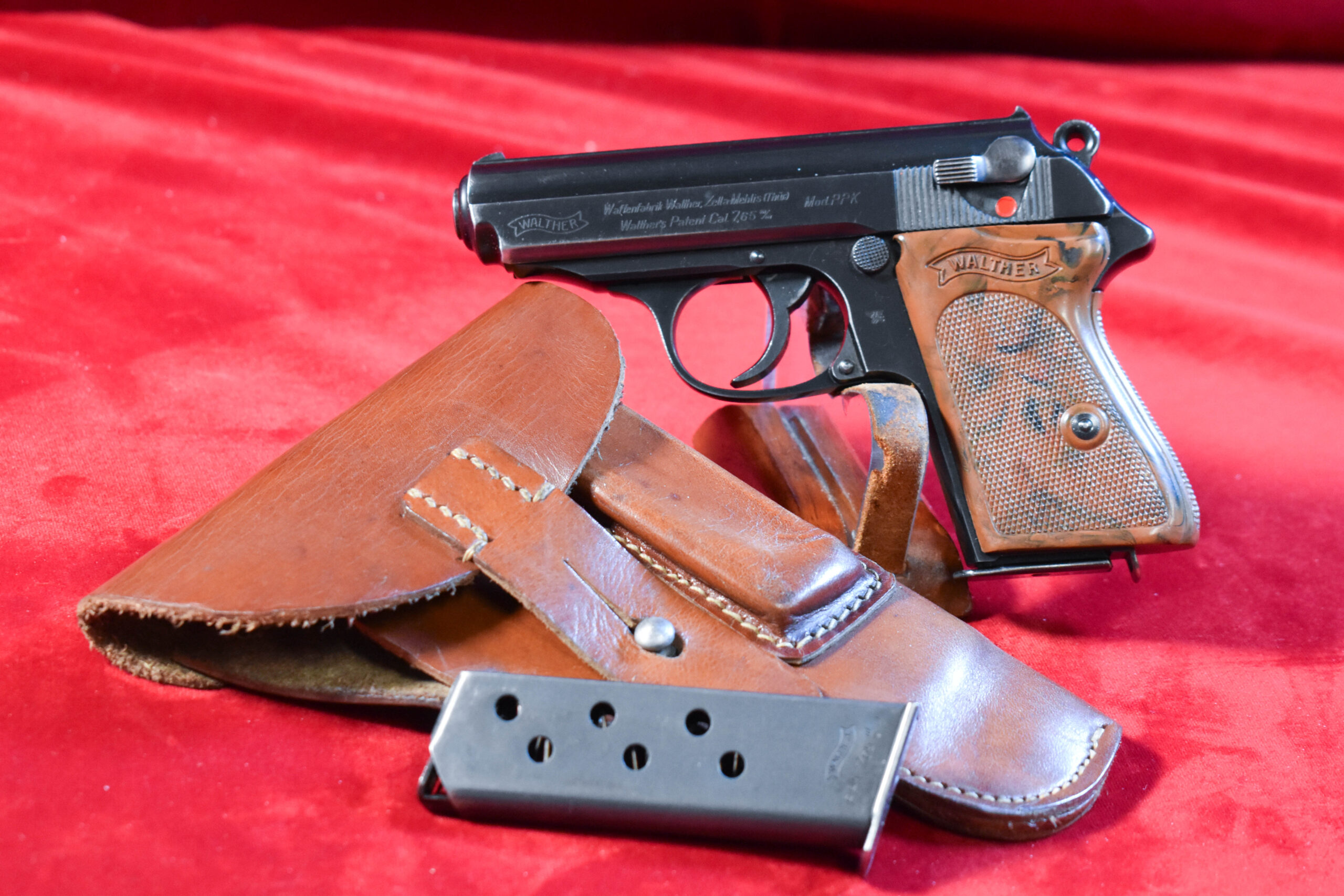 FFISH-21 MON SEPT 14, OUTSTANDING 1941 NAZI POLICE EAGLE/C WALTHER PPK PISTOL, FULLY RIGGED OUT WITH RARE RURAL POLICE HOLSTER, MINT CRISP! - Image 1