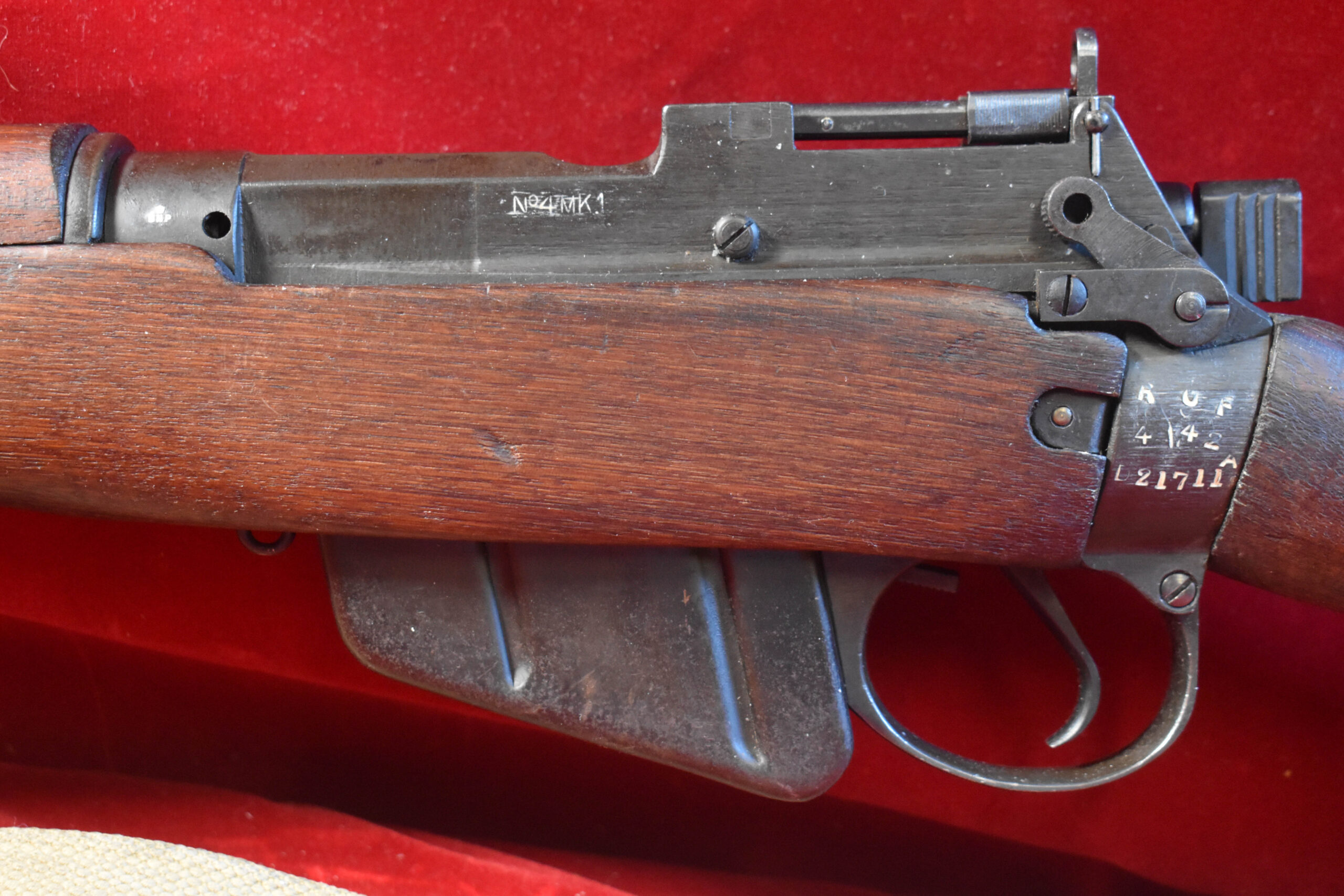 ROF-3 WED SEPT 30, BRITISH WWII NO4 MK1 LEE ENFIELD SERVICE RIFLE, 1942 ROYAL ORDANCE FACTORY, MATCHING, NON IMPORT - Image 1