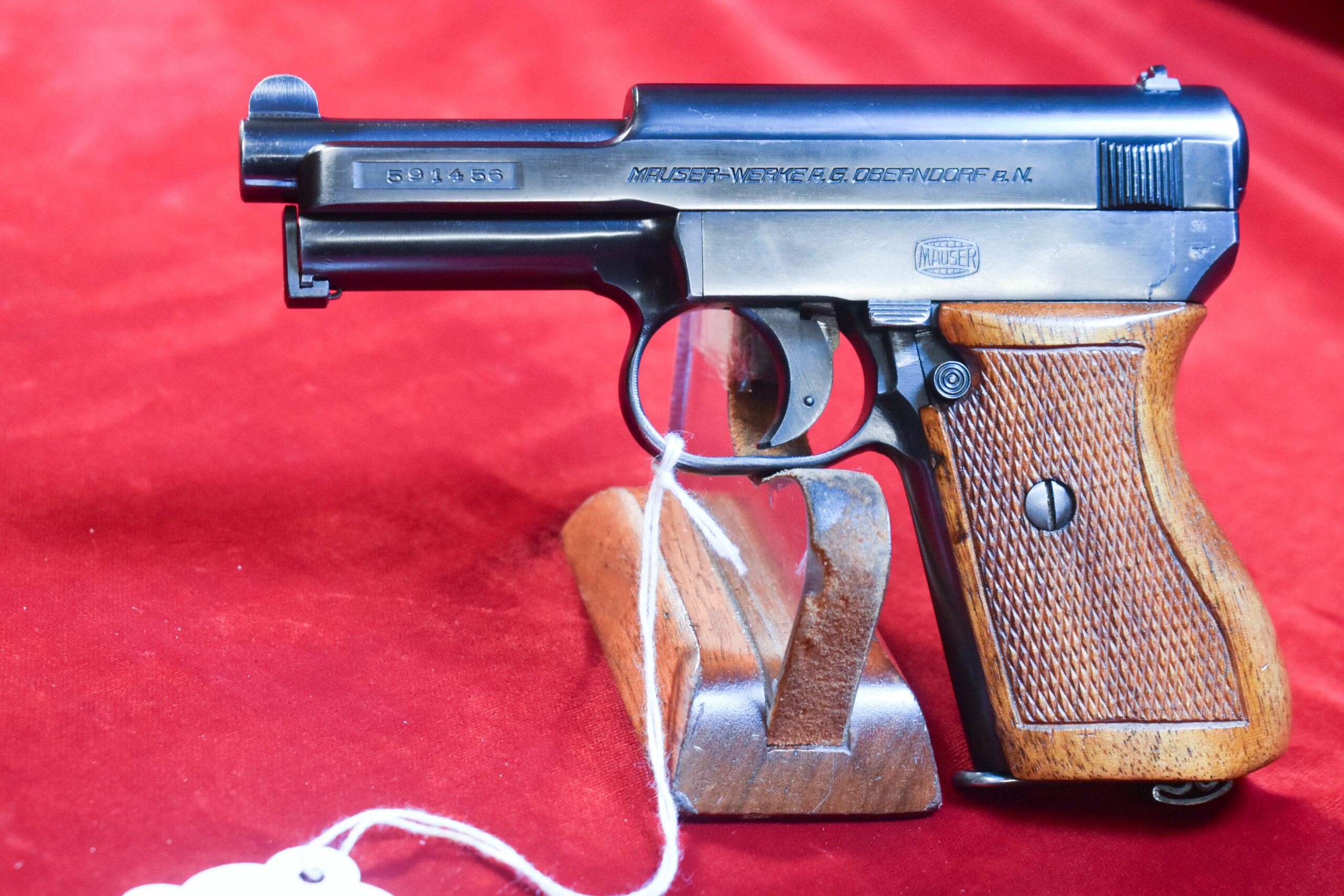 34ARMY-1 WED OCT 21, OUTSTANDING GERMAN ARMY EARLY WWII MODEL 1934 MAUSER PISTOL, NAZI ARMY EAGLE/655 PROOFED WITH TEST EAGLE, MINT CRISP! - Image 1