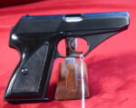 MON OCT 19, EXCEPTIONAL MAUSER HSc PISTOL,1944 3 LINE VARIANT, RARE PLASTIC GRIPS, MILITARY FINISH, E/135 WAFFENAMTED, VERY RARE jhg 44 HOLSTER, MINT FULL RIG! - Image 4