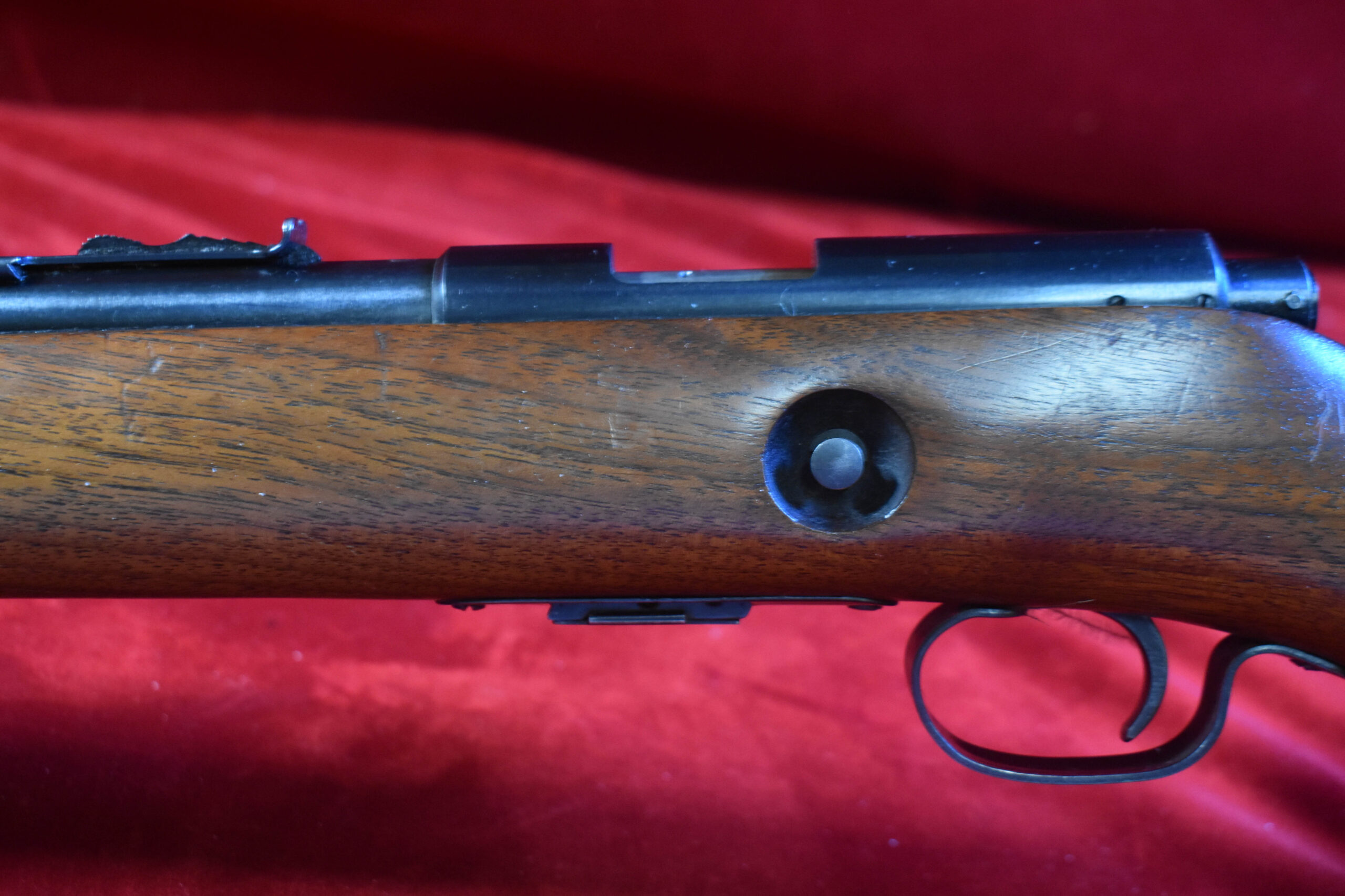 69A-3 MON OCT 5, WINCHESTER MODEL 69A CLIP FED BOLT ACTION .22 RIFLE, 1950'S PRODUCTION, VERY CRISP! - Image 1